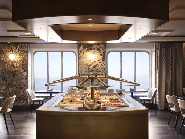 Crystal Cruises, Crystal Symphony, The Bistro 2.jpg